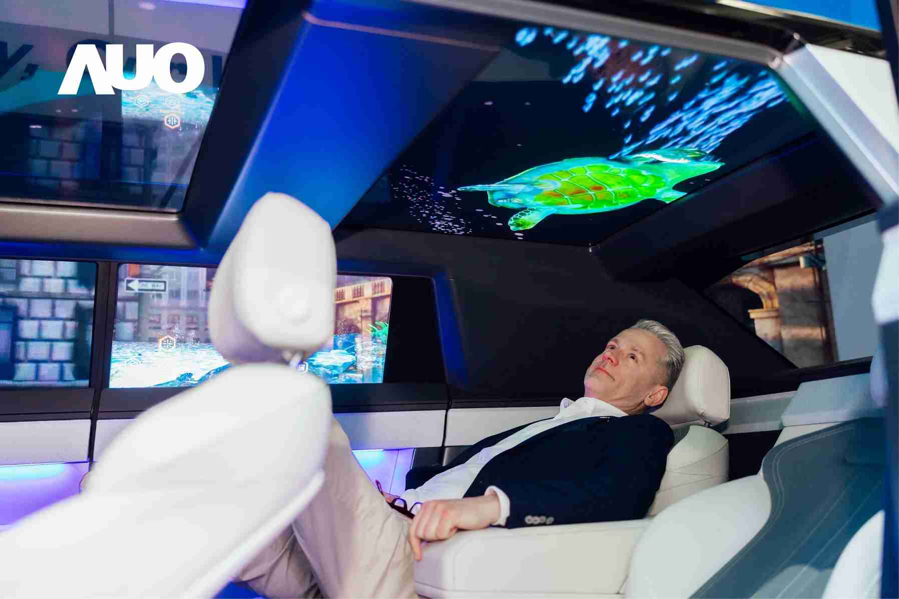 万利Smart Cockpit 2025集Micro LED透明、、大型化、、、可挠优势之大成，，，携手BHTC打造未来视界的车用Display HMI解决方案